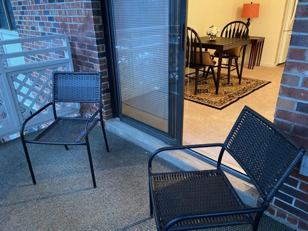 475 Mount Vernon Highway Ne Unit C230, Atlanta, Georgia 30328, 1 Bedroom Bedrooms, ,1 BathroomBathrooms,Residential,Sold,475 Mount Vernon Highway Ne Unit C230,6824715