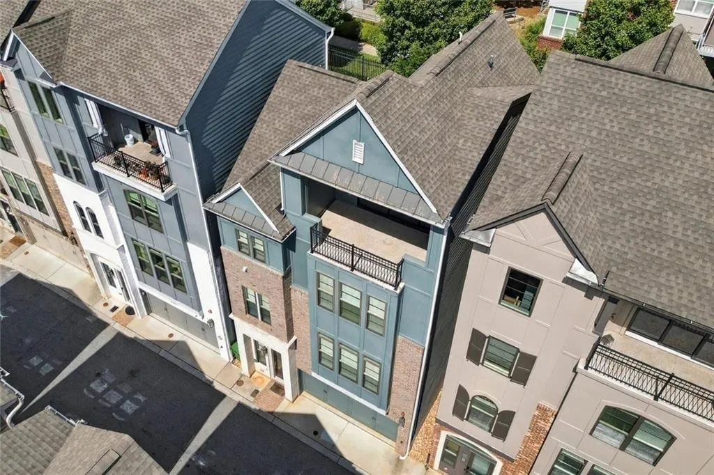 579 Broadview Place Ne, Atlanta, Georgia 30324, 3 Bedrooms Bedrooms, 0 ,3 BathroomsBathrooms,Residential,For Sale,579 Broadview Place Ne,7847316