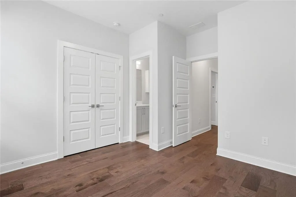 579 Broadview Place Ne, Atlanta, Georgia 30324, 3 Bedrooms Bedrooms, 0 ,3 BathroomsBathrooms,Residential,For Sale,579 Broadview Place Ne,7847316