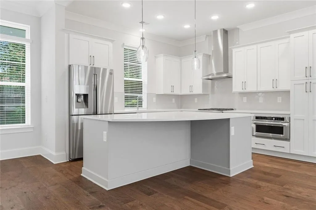 579 Broadview Place Ne, Atlanta, Georgia 30324, 3 Bedrooms Bedrooms, 0 ,3 BathroomsBathrooms,Residential,For Sale,579 Broadview Place Ne,7847316