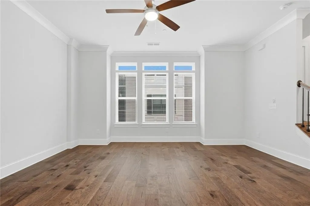 579 Broadview Place Ne, Atlanta, Georgia 30324, 3 Bedrooms Bedrooms, 0 ,3 BathroomsBathrooms,Residential,For Sale,579 Broadview Place Ne,7847316