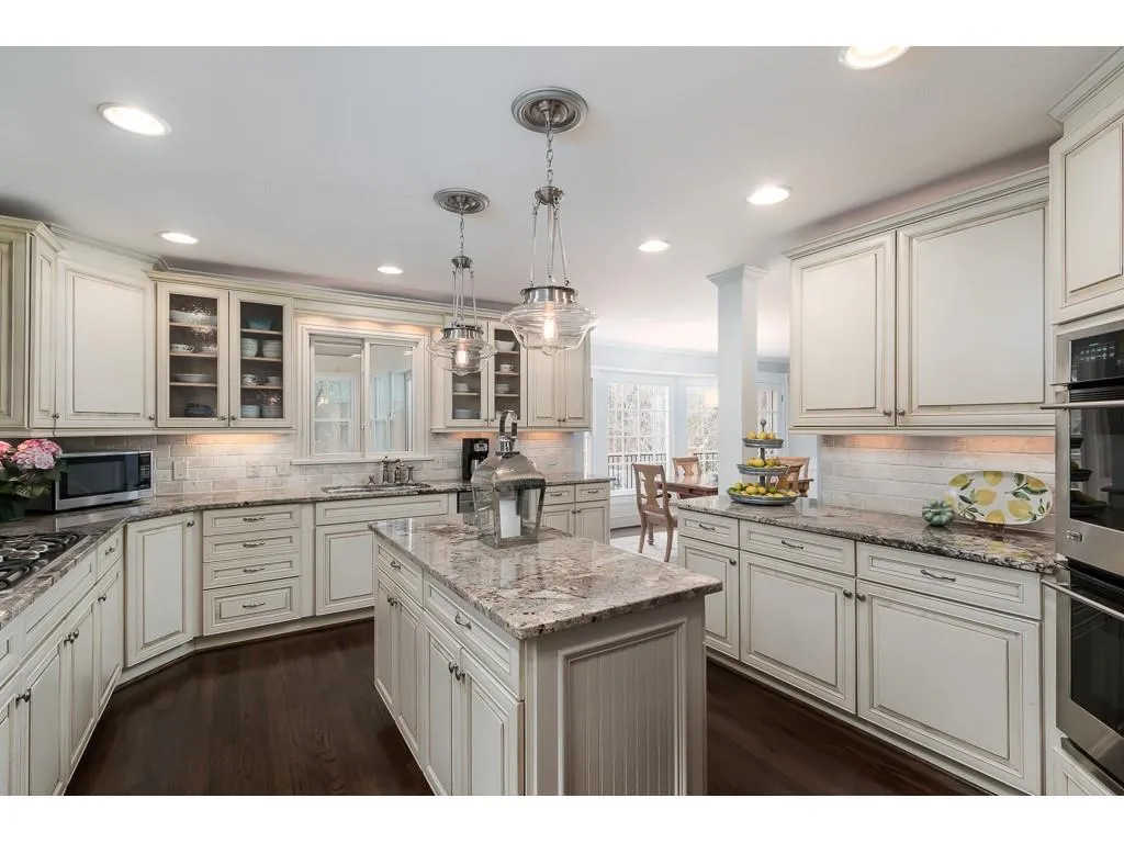 7675 Brigham Drive, Sandy Springs, Georgia 30350, 5 Bedrooms Bedrooms, ,4 BathroomsBathrooms,Residential,Sold,7675 Brigham Drive,6678397