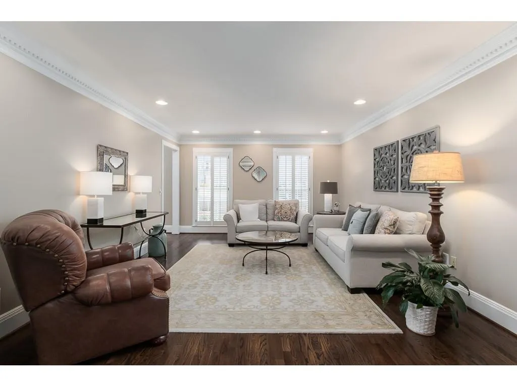 7675 Brigham Drive, Sandy Springs, Georgia 30350, 5 Bedrooms Bedrooms, ,4 BathroomsBathrooms,Residential,Sold,7675 Brigham Drive,6678397