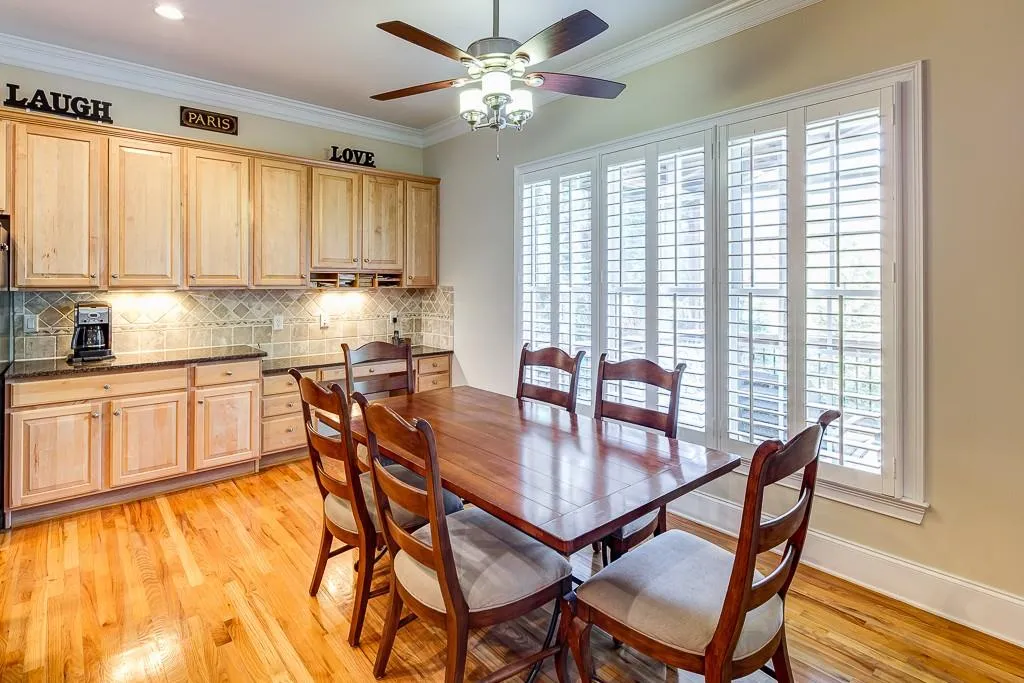 475 Wembley Circle, Sandy Springs, Georgia 30328, 4 Bedrooms Bedrooms, ,4 BathroomsBathrooms,Residential,Sold,475 Wembley Circle,5689291