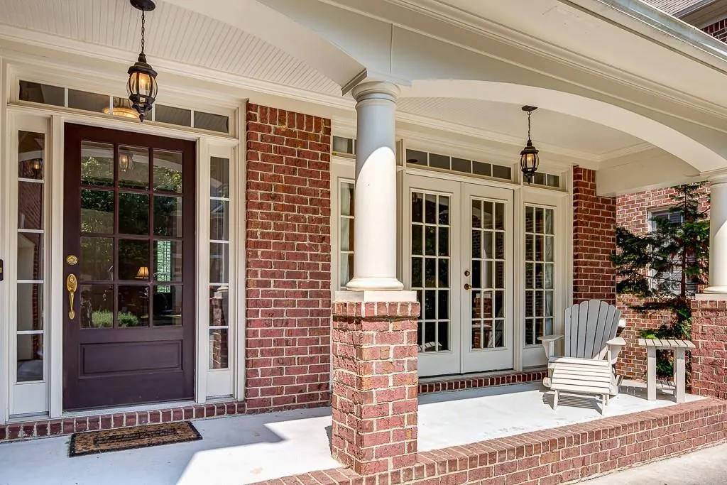 475 Wembley Circle, Sandy Springs, Georgia 30328, 4 Bedrooms Bedrooms, ,4 BathroomsBathrooms,Residential,Sold,475 Wembley Circle,5689291