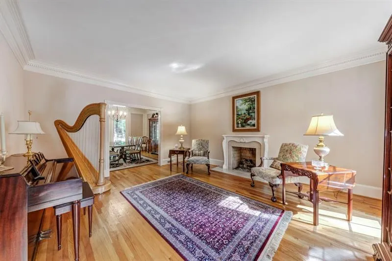 7565 Bridgegate Court, Sandy Springs, Georgia 30350, 4 Bedrooms Bedrooms, ,4 BathroomsBathrooms,Residential,Sold,7565 Bridgegate Court,6633560