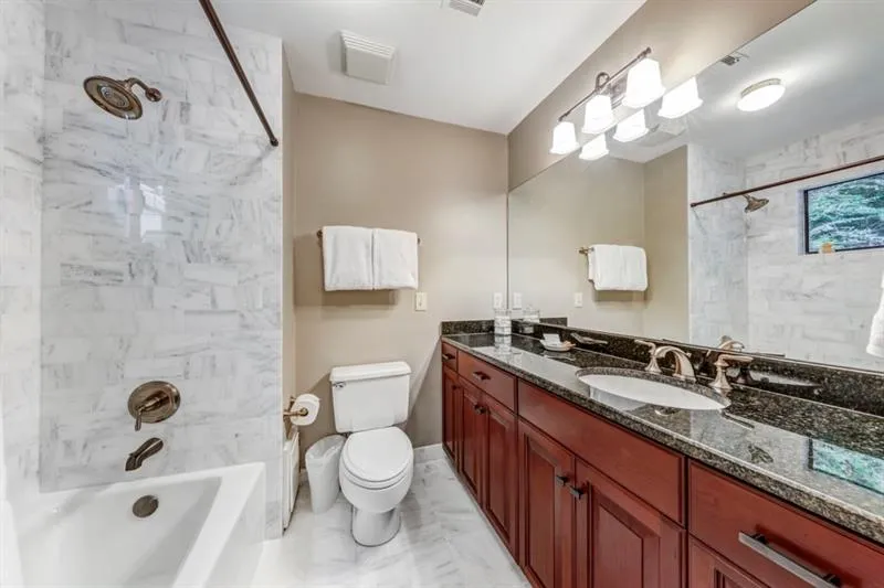 7565 Bridgegate Court, Sandy Springs, Georgia 30350, 4 Bedrooms Bedrooms, ,4 BathroomsBathrooms,Residential,Sold,7565 Bridgegate Court,6633560