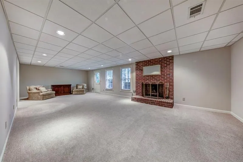 7565 Bridgegate Court, Sandy Springs, Georgia 30350, 4 Bedrooms Bedrooms, ,4 BathroomsBathrooms,Residential,Sold,7565 Bridgegate Court,6633560