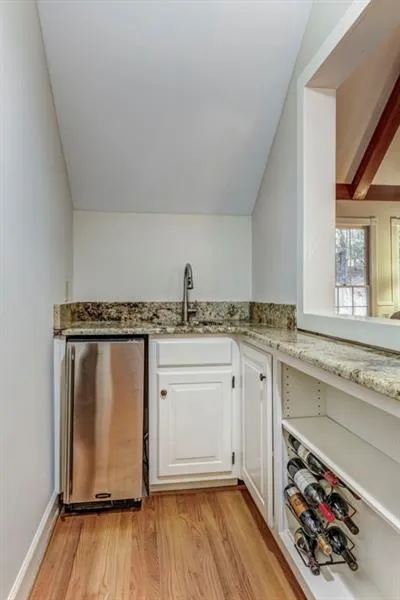 7565 Bridgegate Court, Sandy Springs, Georgia 30350, 4 Bedrooms Bedrooms, ,4 BathroomsBathrooms,Residential,Sold,7565 Bridgegate Court,6633560