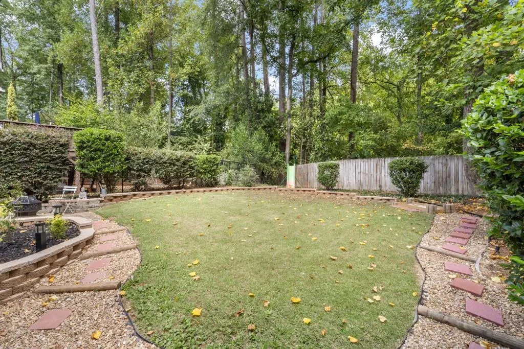 915 Roberts Landing Cove, Sandy Springs, Georgia 30350, 4 Bedrooms Bedrooms, ,3 BathroomsBathrooms,Residential,Sold,915 Roberts Landing Cove,7455098