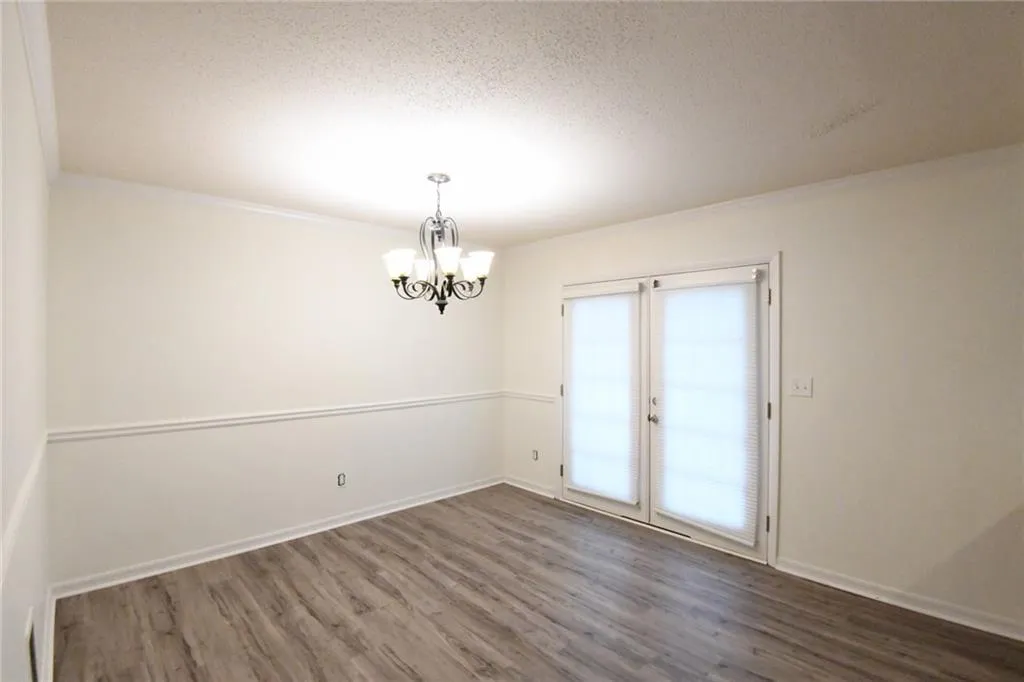 6900 Roswell Road Unit O2, Atlanta, Georgia 30328, 3 Bedrooms Bedrooms, ,2 BathroomsBathrooms,Residential,Sold,6900 Roswell Road Unit O2,6051367