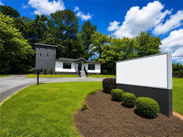 2653 Canton Road, Marietta, Georgia 30066
