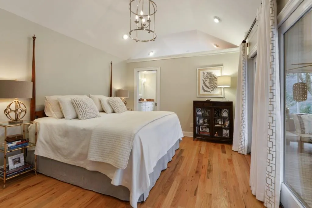 244 Devonwood Drive, Sandy Springs, Georgia 30328, 3 Bedrooms Bedrooms, ,3 BathroomsBathrooms,Residential,Sold,244 Devonwood Drive,6841545