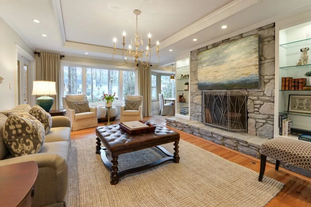 244 Devonwood Drive, Sandy Springs, Georgia 30328, 3 Bedrooms Bedrooms, ,3 BathroomsBathrooms,Residential,Sold,244 Devonwood Drive,6841545