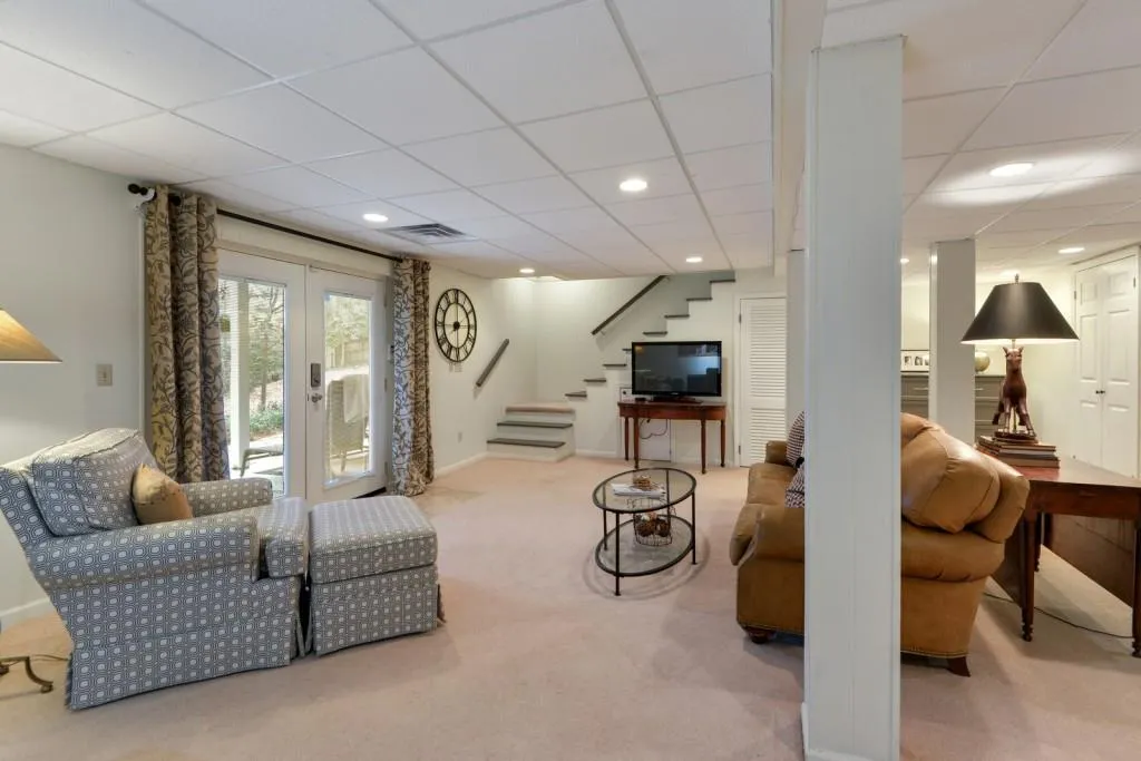 244 Devonwood Drive, Sandy Springs, Georgia 30328, 3 Bedrooms Bedrooms, ,3 BathroomsBathrooms,Residential,Sold,244 Devonwood Drive,6841545