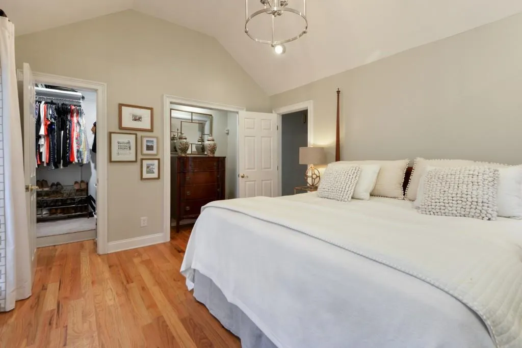 244 Devonwood Drive, Sandy Springs, Georgia 30328, 3 Bedrooms Bedrooms, ,3 BathroomsBathrooms,Residential,Sold,244 Devonwood Drive,6841545