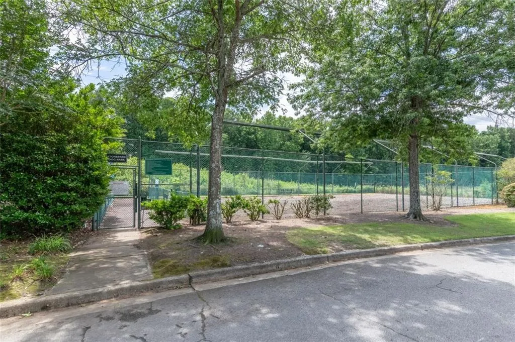 3005 Wingate Way, Sandy Springs, Georgia 30350, 1 Bedroom Bedrooms, ,1 BathroomBathrooms,Residential,Sold,3005 Wingate Way,6908175