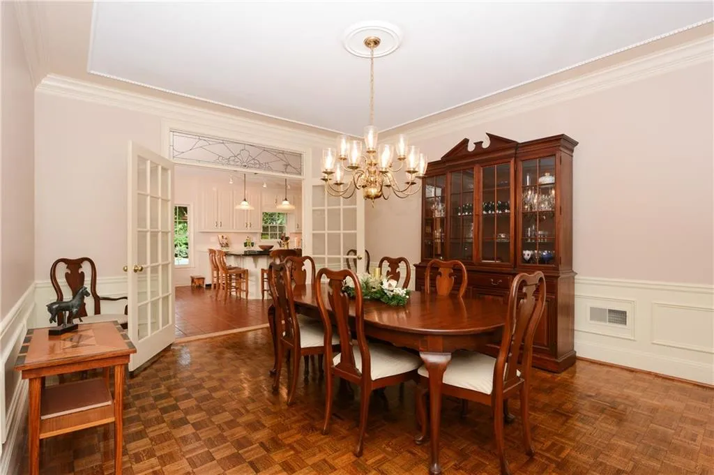 9125 Huntcliff Trace, Atlanta, Georgia 30350, 6 Bedrooms Bedrooms, ,5 BathroomsBathrooms,Residential,Sold,9125 Huntcliff Trace,5745990