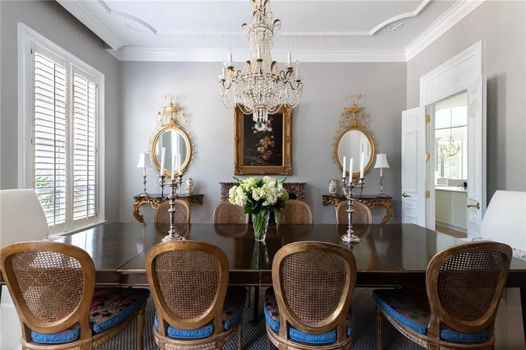 4670 Northside Drive, Atlanta, Georgia 30327, 6 Bedrooms Bedrooms, ,6 BathroomsBathrooms,Residential,Sold,4670 Northside Drive,7085822