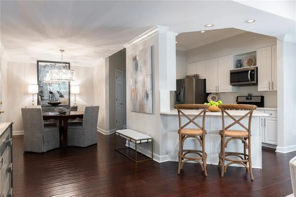 4670 Northside Drive, Atlanta, Georgia 30327, 6 Bedrooms Bedrooms, ,6 BathroomsBathrooms,Residential,Sold,4670 Northside Drive,7085822