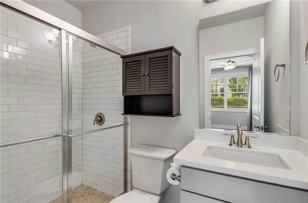 4232 Deming Circle, Atlanta, Georgia 30342, 3 Bedrooms Bedrooms, ,3 BathroomsBathrooms,Residential,Sold,4232 Deming Circle,7250516