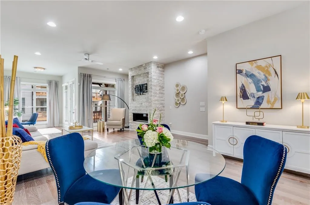 4232 Deming Circle, Atlanta, Georgia 30342, 3 Bedrooms Bedrooms, ,3 BathroomsBathrooms,Residential,Sold,4232 Deming Circle,7250516