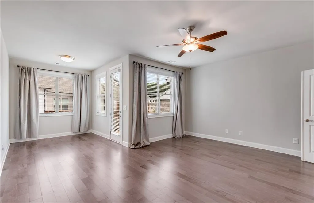 4232 Deming Circle, Atlanta, Georgia 30342, 3 Bedrooms Bedrooms, ,3 BathroomsBathrooms,Residential,Sold,4232 Deming Circle,7250516