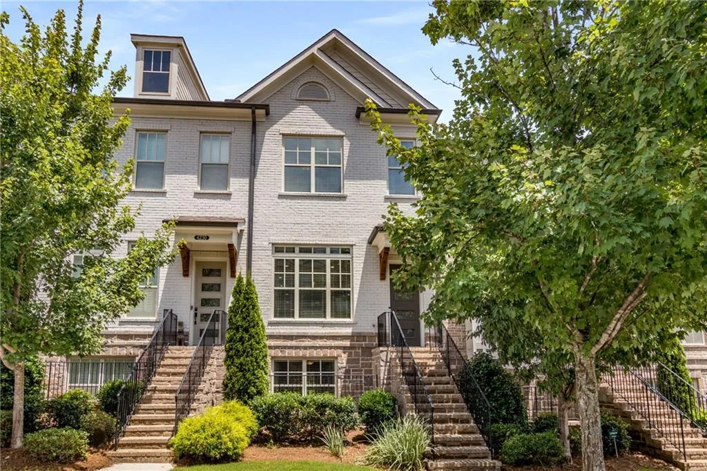 4232 Deming Circle, Atlanta, Georgia 30342, 3 Bedrooms Bedrooms, ,3 BathroomsBathrooms,Residential,Sold,4232 Deming Circle,7250516