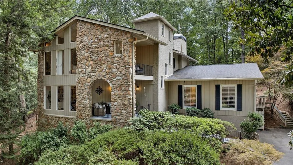 7565 Ball Mill Road, Atlanta, Georgia 30350, 4 Bedrooms Bedrooms, ,3 BathroomsBathrooms,Residential,For Sale,7565 Ball Mill Road,7626629