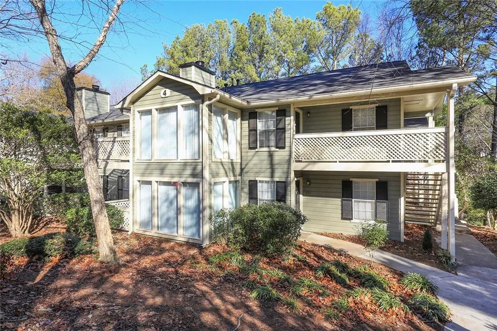 408 Natchez Trace, Sandy Springs, Georgia 30350, 2 Bedrooms Bedrooms, ,2 BathroomsBathrooms,Residential,Sold,408 Natchez Trace,5781329