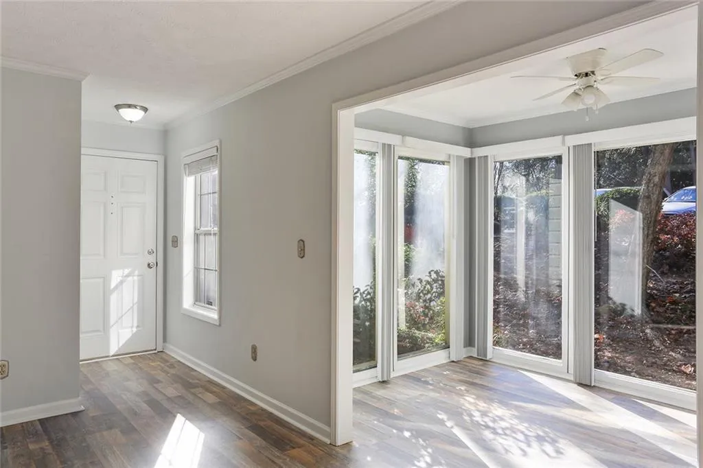 408 Natchez Trace, Sandy Springs, Georgia 30350, 2 Bedrooms Bedrooms, ,2 BathroomsBathrooms,Residential,Sold,408 Natchez Trace,5781329
