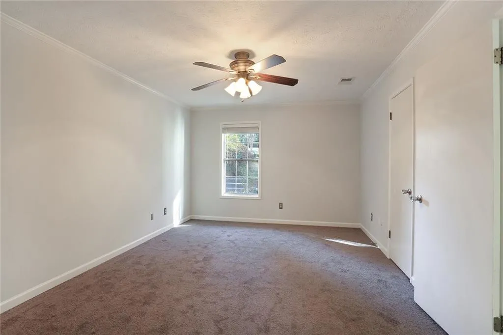 408 Natchez Trace, Sandy Springs, Georgia 30350, 2 Bedrooms Bedrooms, ,2 BathroomsBathrooms,Residential,Sold,408 Natchez Trace,5781329