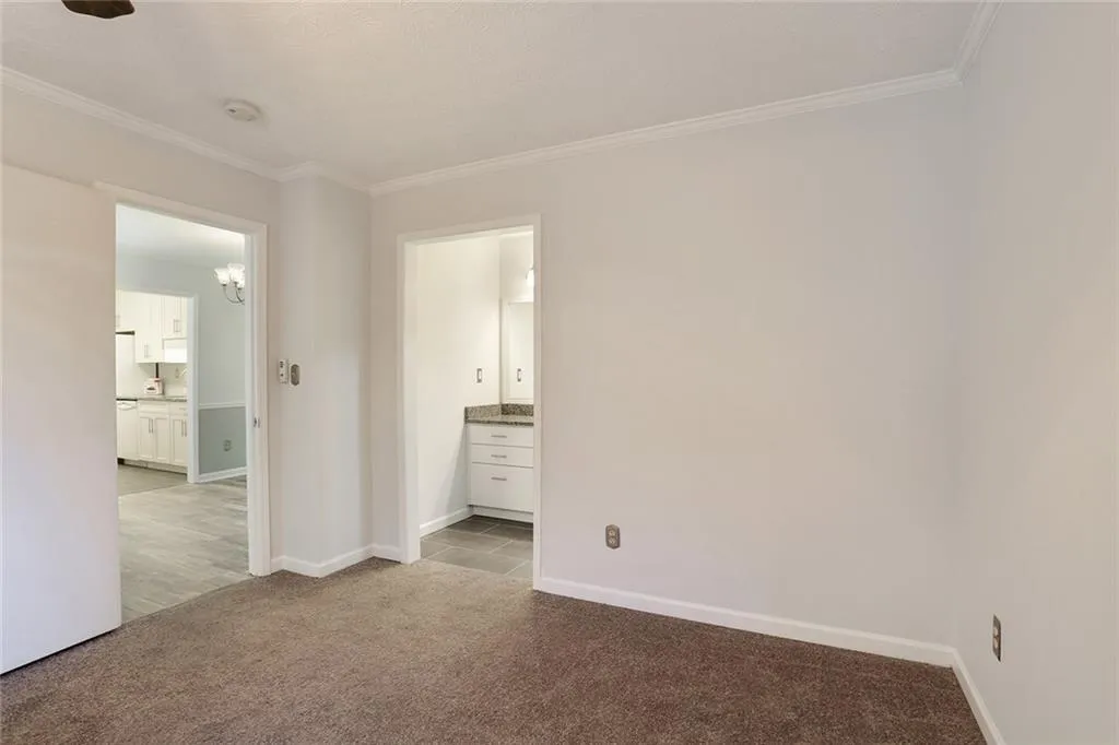 408 Natchez Trace, Sandy Springs, Georgia 30350, 2 Bedrooms Bedrooms, ,2 BathroomsBathrooms,Residential,Sold,408 Natchez Trace,5781329