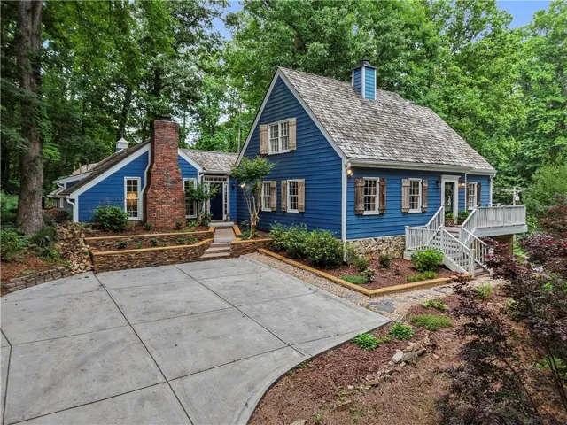 2872 Mcpherson Road Ne, Roswell, Georgia 30075