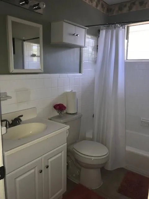 315 Hilderbrand Drive Unit B4, Sandy Springs, Georgia 30328, 2 Bedrooms Bedrooms, ,1 BathroomBathrooms,Residential,Sold,315 Hilderbrand Drive Unit B4,6037220