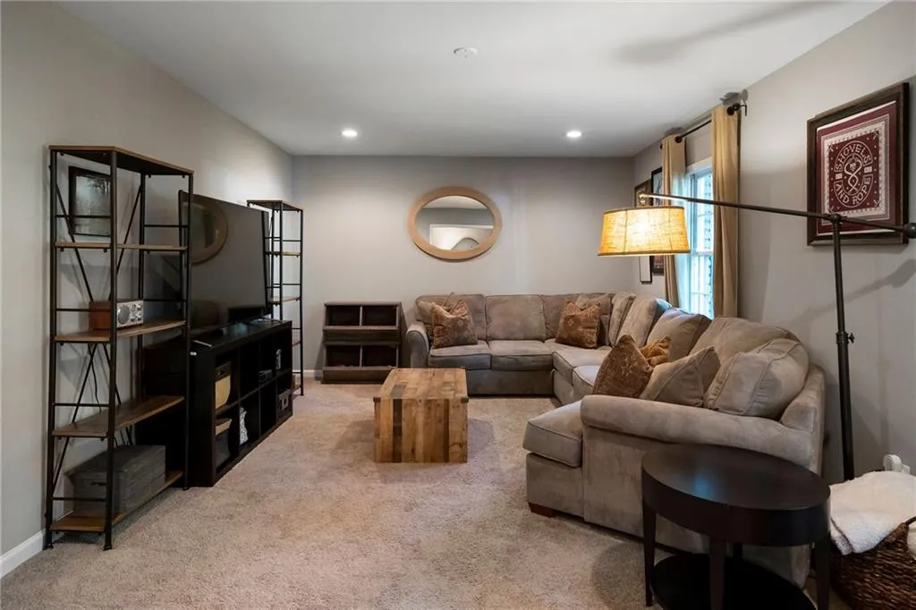 5655 Colton Drive, Sandy Springs, Georgia 30342, 3 Bedrooms Bedrooms, ,3 BathroomsBathrooms,Residential,Sold,5655 Colton Drive,6737038