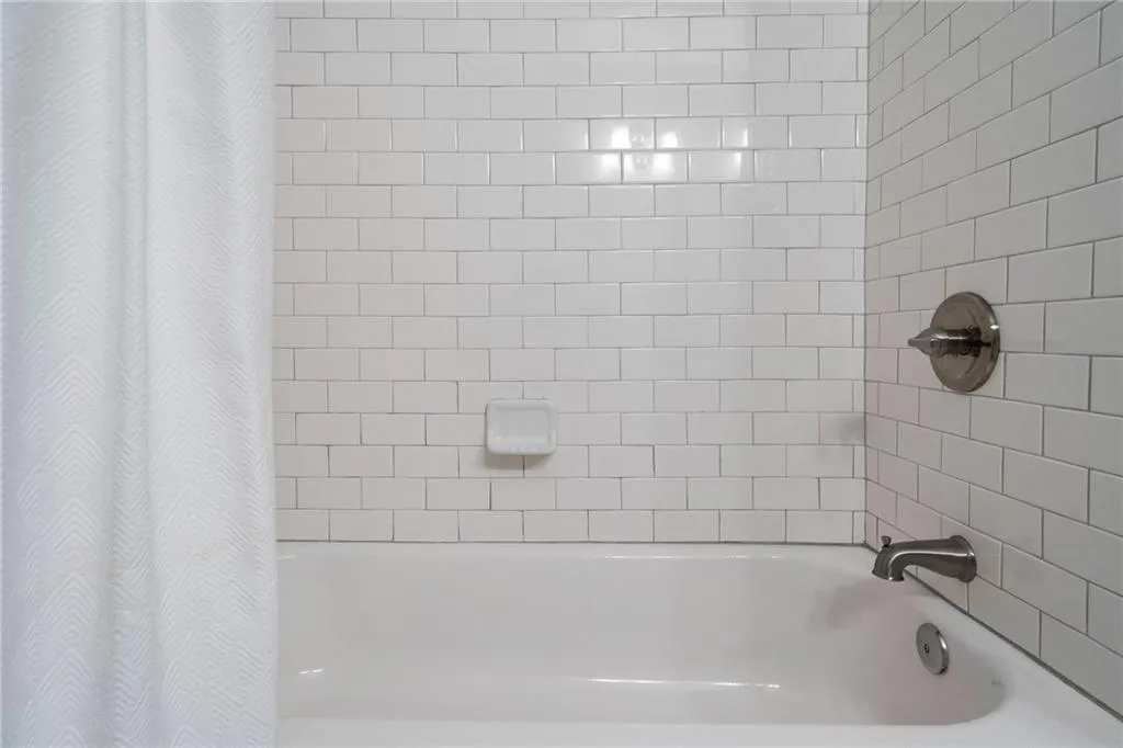 5655 Colton Drive, Sandy Springs, Georgia 30342, 3 Bedrooms Bedrooms, ,3 BathroomsBathrooms,Residential,Sold,5655 Colton Drive,6737038