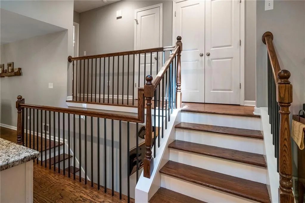 5655 Colton Drive, Sandy Springs, Georgia 30342, 3 Bedrooms Bedrooms, ,3 BathroomsBathrooms,Residential,Sold,5655 Colton Drive,6737038