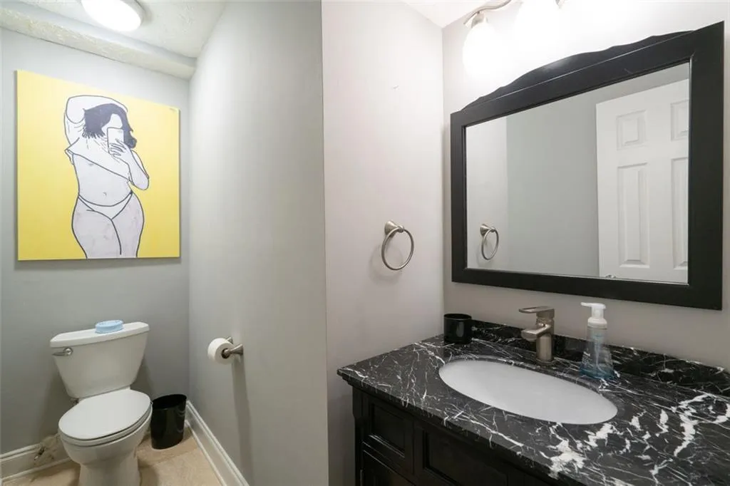 6980 Roswell Road Unit C6, Atlanta, Georgia 30328, 2 Bedrooms Bedrooms, ,1 BathroomBathrooms,Residential,Sold,6980 Roswell Road Unit C6,6965882