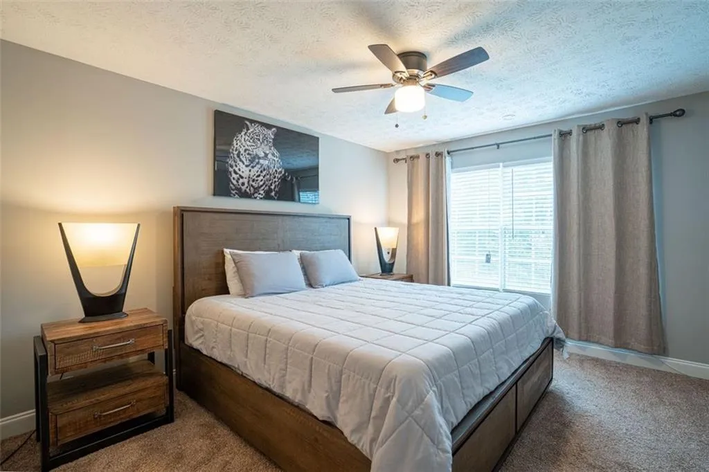 6980 Roswell Road Unit C6, Atlanta, Georgia 30328, 2 Bedrooms Bedrooms, ,1 BathroomBathrooms,Residential,Sold,6980 Roswell Road Unit C6,6965882