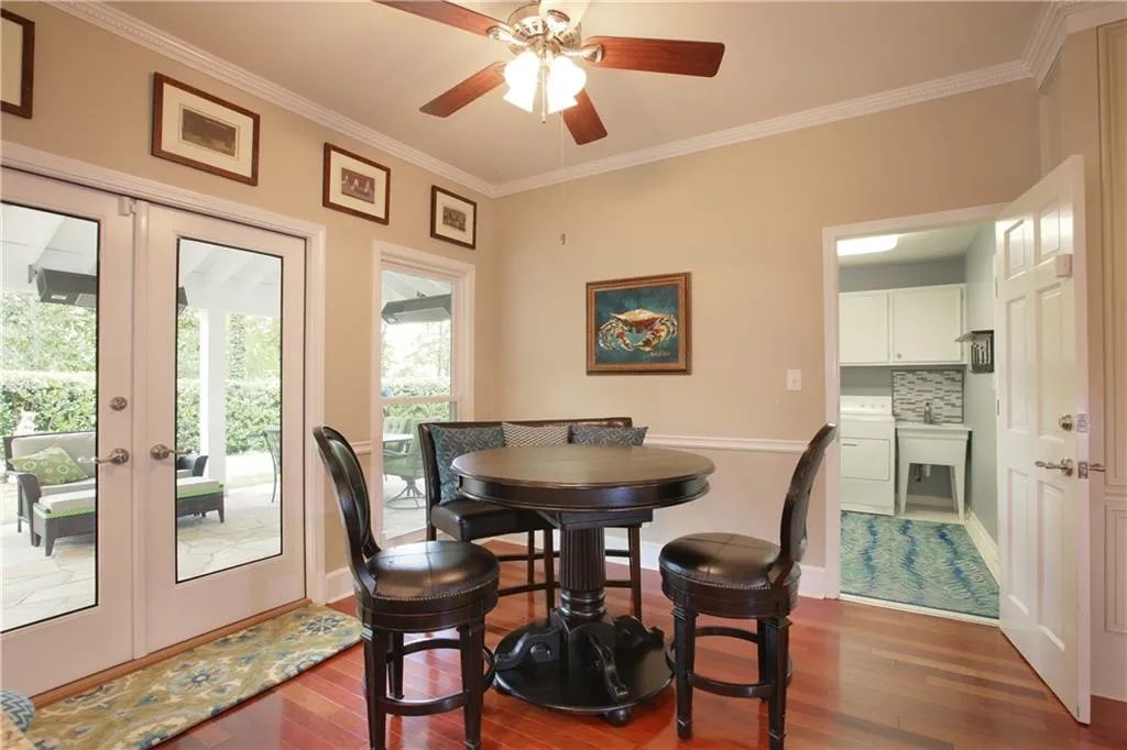 700 Schooner Circle, Sandy Springs, Georgia 30328, 5 Bedrooms Bedrooms, ,2 BathroomsBathrooms,Residential,Sold,700 Schooner Circle,5848995
