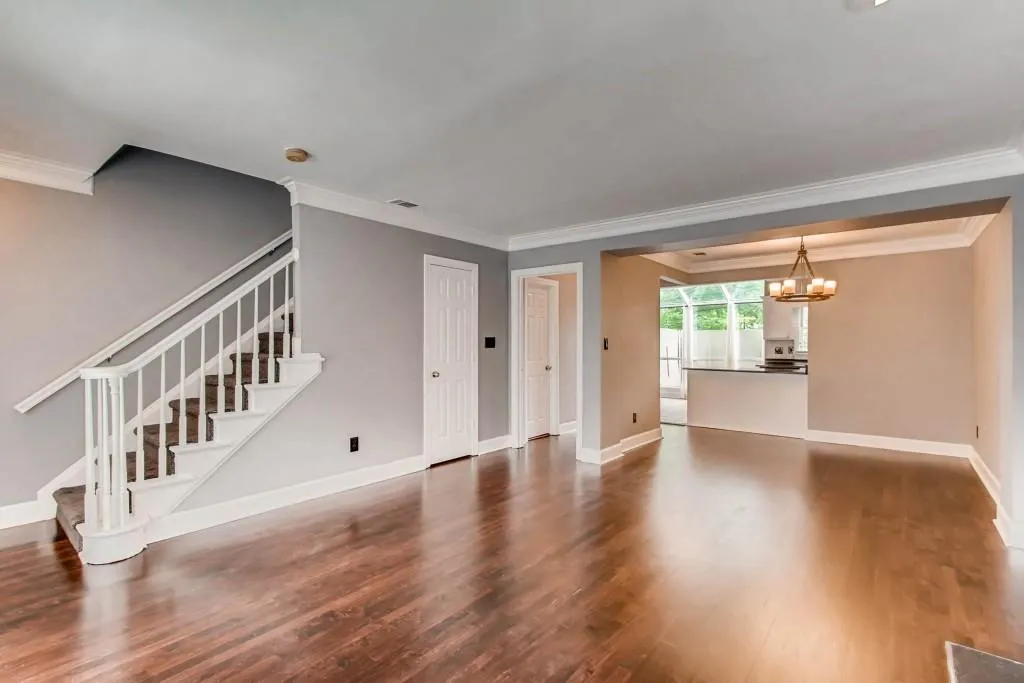 124 Mount Vernon Circle, Sandy Springs, Georgia 30338, 2 Bedrooms Bedrooms, ,2 BathroomsBathrooms,Residential,Sold,124 Mount Vernon Circle,6035756