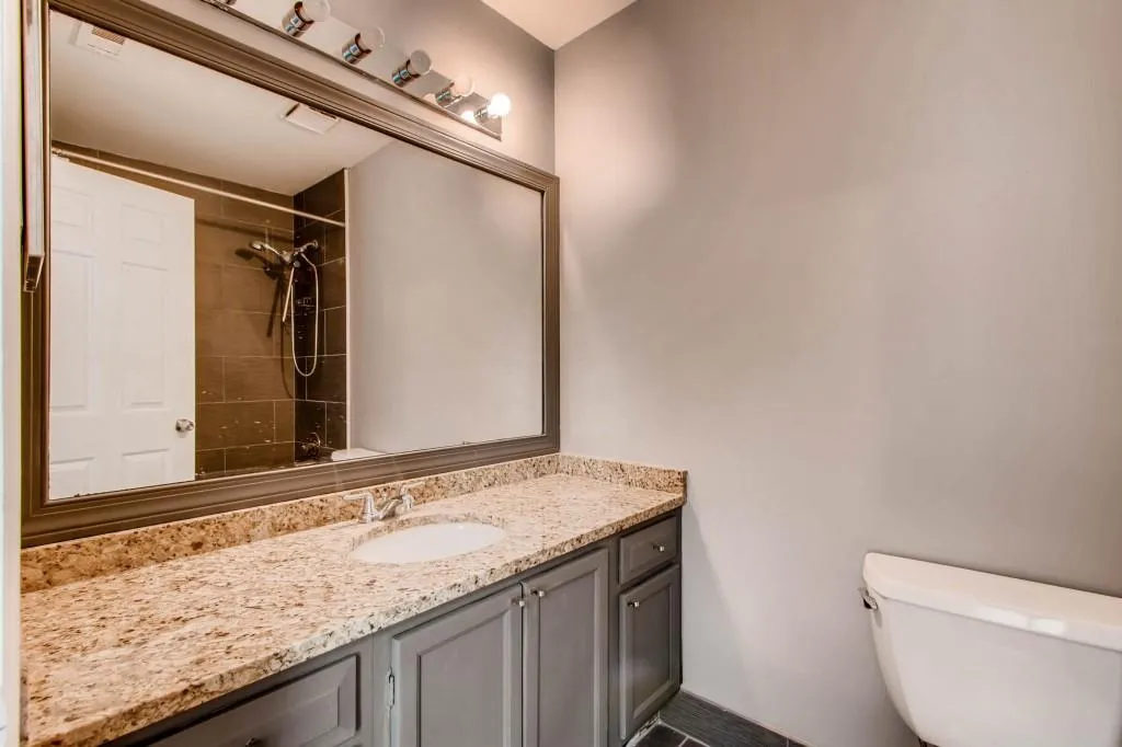 124 Mount Vernon Circle, Sandy Springs, Georgia 30338, 2 Bedrooms Bedrooms, ,2 BathroomsBathrooms,Residential,Sold,124 Mount Vernon Circle,6035756