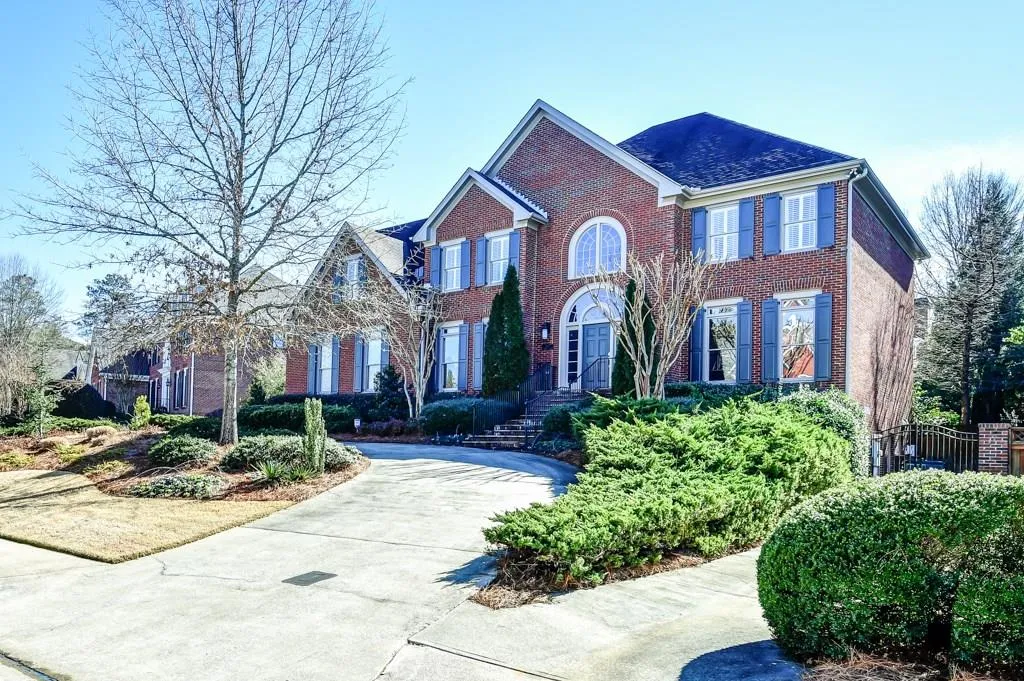 205 Summerhouse Lane, Sandy Springs, Georgia 30350, 5 Bedrooms Bedrooms, ,5 BathroomsBathrooms,Residential,Sold,205 Summerhouse Lane,5963170