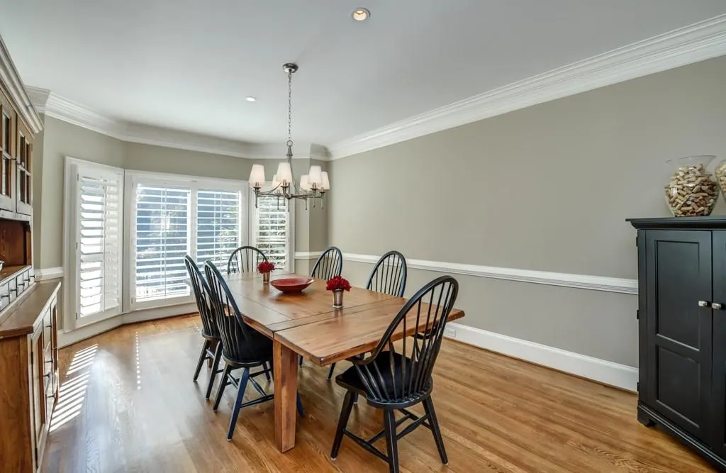 205 Summerhouse Lane, Sandy Springs, Georgia 30350, 5 Bedrooms Bedrooms, ,5 BathroomsBathrooms,Residential,Sold,205 Summerhouse Lane,5963170