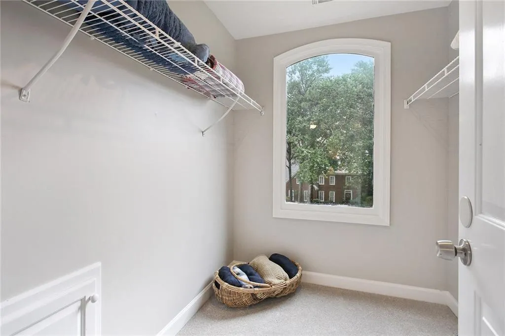 7680 Blandford Place, Sandy Springs, Georgia 30350, 6 Bedrooms Bedrooms, ,6 BathroomsBathrooms,Residential,Sold,7680 Blandford Place,6754826