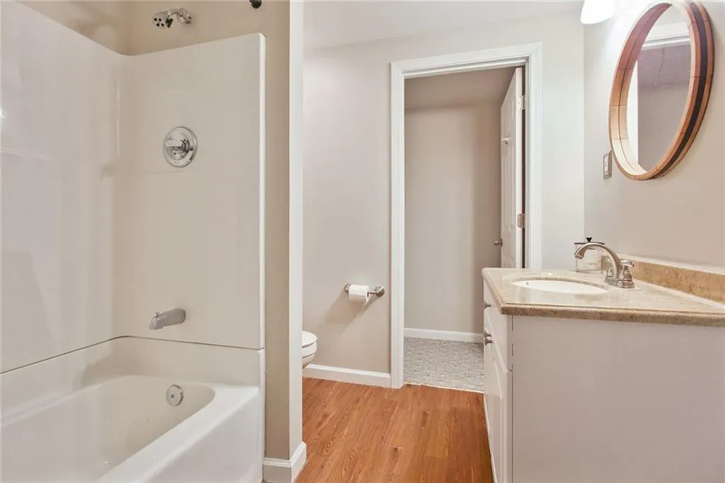 7680 Blandford Place, Sandy Springs, Georgia 30350, 6 Bedrooms Bedrooms, ,6 BathroomsBathrooms,Residential,Sold,7680 Blandford Place,6754826