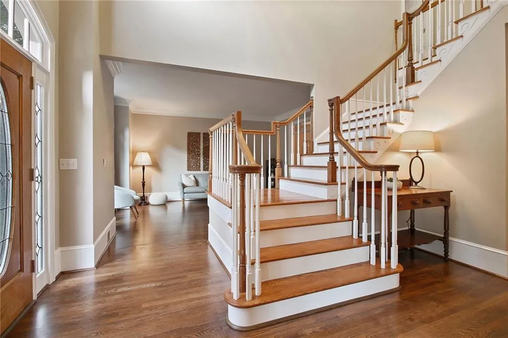 7680 Blandford Place, Sandy Springs, Georgia 30350, 6 Bedrooms Bedrooms, ,6 BathroomsBathrooms,Residential,Sold,7680 Blandford Place,6754826