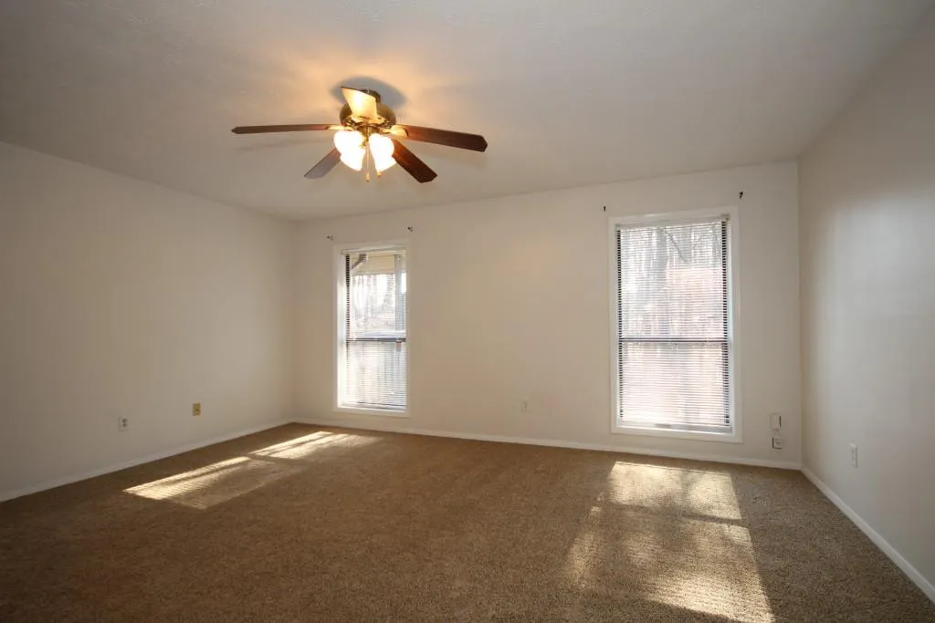 1404 Woodcliff Drive, Sandy Springs, Georgia 30350, 1 Bedroom Bedrooms, ,1 BathroomBathrooms,Residential,Sold,1404 Woodcliff Drive,5654332