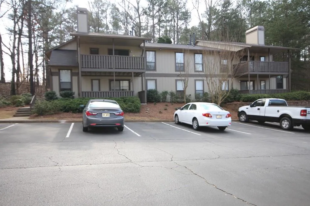 1404 Woodcliff Drive, Sandy Springs, Georgia 30350, 1 Bedroom Bedrooms, ,1 BathroomBathrooms,Residential,Sold,1404 Woodcliff Drive,5654332